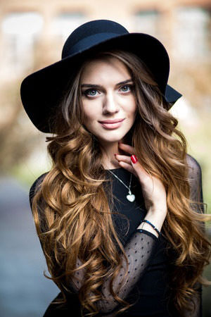The Ultimate Spring Hair Trend: Boho Waves