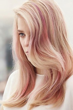 5 reasons to go blonde this summer
